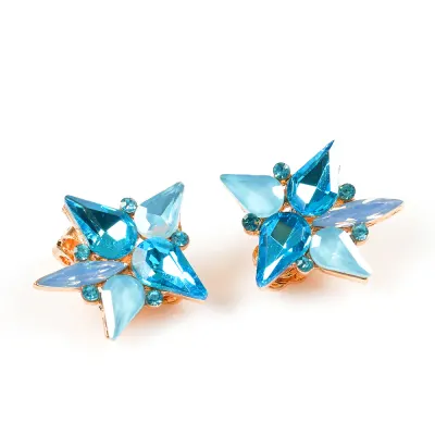 Cercei eleganti cu clips si floare albastra