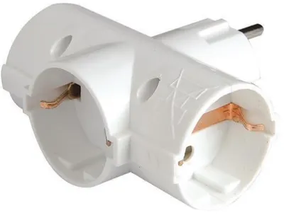 Adaptor EUROLAMP SA - 10335, 3 prize, vertical, alb