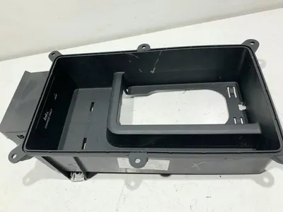 Spatiu depozitare cu usb 8W0864981B Audi A4 (2015-2019) [8W2, B9]