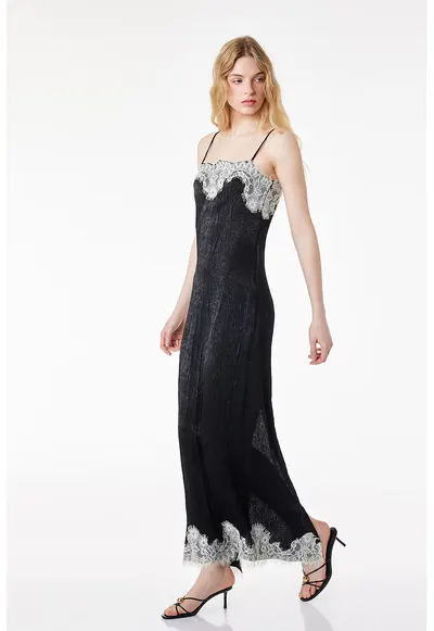 Rochie lunga cu detalii de dantela - Negru/Alb optic