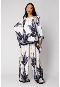 Set Shells Bluza si pantalon lung din mix matase Off White/ Black 15866 - Alb/Albastru inchis