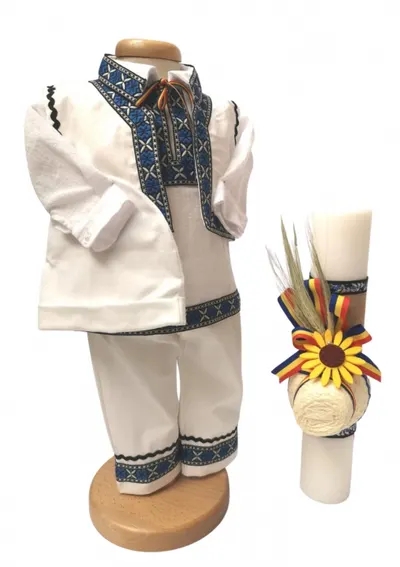 Set Botez Traditional Adi lumanare si costumas traditional