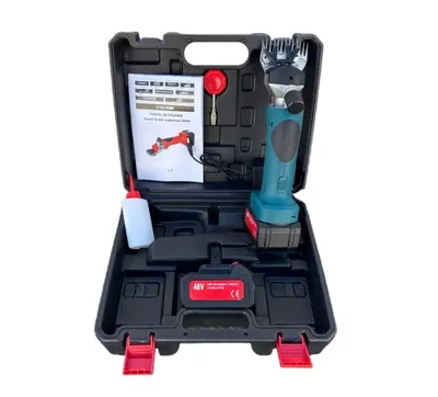 Masina de tuns oi, Campion CMP1556, 1000W, cu 2 acumulatori 48V, 6000mAh, fara fir, accesorii incluse, valiza de transport, CAMPION CMP1556B