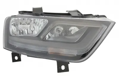 Far dreapta 2 H7, electric, cu motoras, cu DRL AUDI Q3 8U intre 2011-2015
