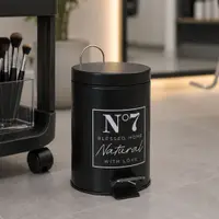 Coș de gunoi N°7, cu pedală, capacitate 3l, culoarea negru, 17x24.5 cm