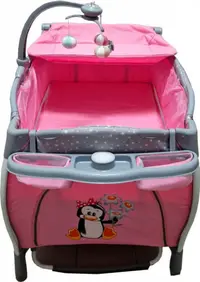 Patut pentru copii Baby Care PRO FRW Roz Pliabil, cu Balansoar, 2 Nivele de inaltime, Melodii, Masa infasat, Carusel cu jucarii din plus, Plasa insecte