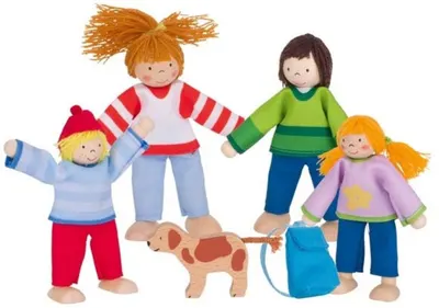 Papusi flexibile din lemn Goki - Familia la Camping