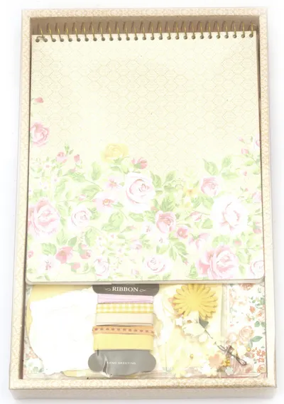 Kit de album creativ Em Art - Pearl Paper, trandafir, 16.5 x 19 cm (9 Coli)