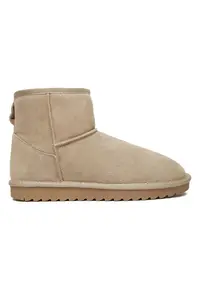 Cizme dama - piele naturala - bej - izolate -