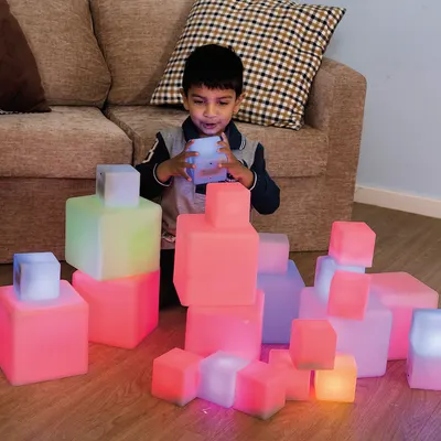 Set de 12 cuburi senzoriale luminoase