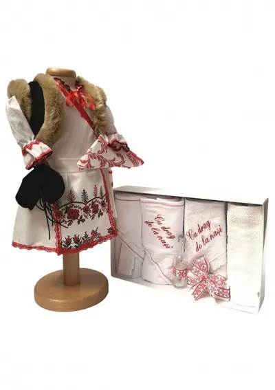 Set Botez Traditional a, Miriam- 2 piese costumas si trusou brodat
