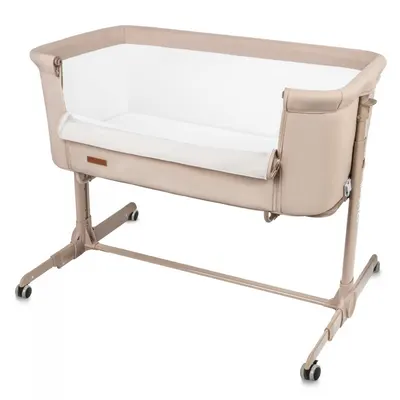 Patut cu leganare Cullami Beige, co-sleeper 2 in 1, cu laterala culisanta, setare unghiulara, cu roti, reglabil in 6 pozitii pe inaltime