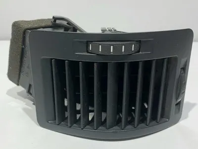 Grila ventilatie stanga fata 1Z0819701A Skoda Octavia 2 facelift (2008-2013)