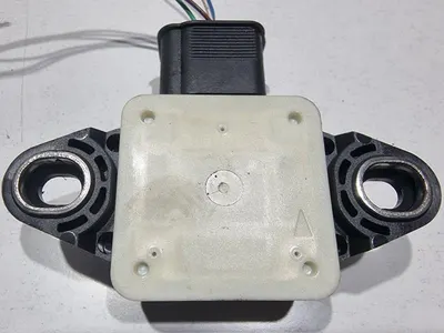 Senzor acceleratie 89183-0F010 Toyota Avensis facelift (2012-2015) [T27]