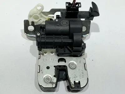 Broasca capota spate 5TA827505D Volkswagen Passat B8 (2014-2019)