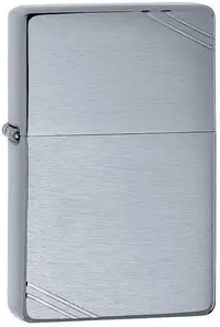 Brichetă Zippo - Vintage Street Chrome