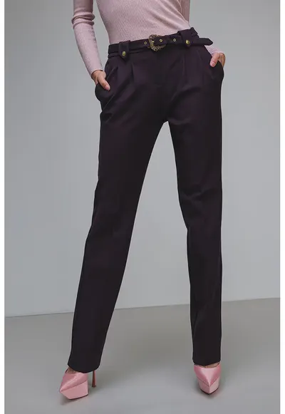 Pantaloni cu croiala dreapta - curea in talie si pliuri frontale - Violet pruna