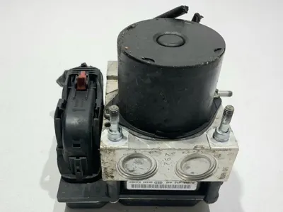 Pompa abs 6R0907379AA Skoda Fabia 2 facelift (2010-2014) 1.2 tdi CFWA