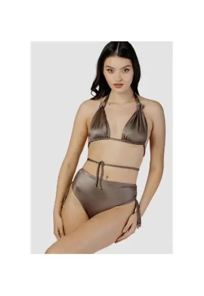 Costum de baie in doua piese cu cupe triunghiulare si slip cu talie inalta - Maro