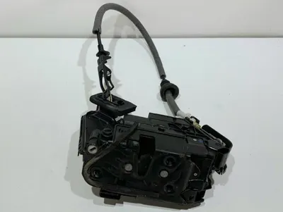 Broasca usa stanga spate 5NA839015C Volkswagen Golf 7 Sportsvan facelift (2017-2020)