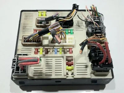 Panou / tablou sigurante 284B60008R Renault Megane 3 (2008-2012)