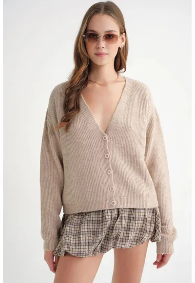 Cardigan dama - cu nasturi - decolteu in V - bej natural - tricot