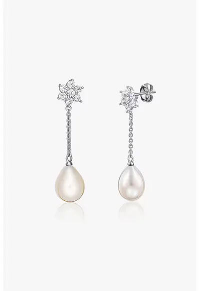 Cercei drop din argint decorati cu perle si zirconia - Alb/Argintiu