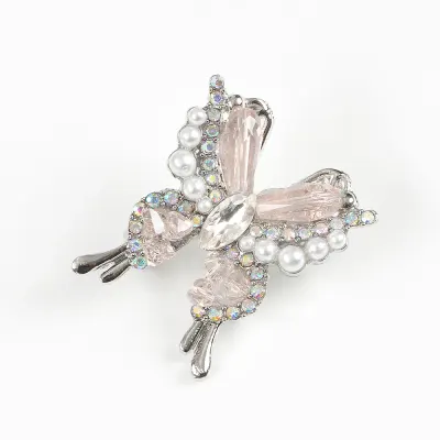Brosa martisor fluture decorat cu pietre si perle