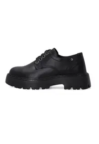 Pantofi din piele cu tesaturi
