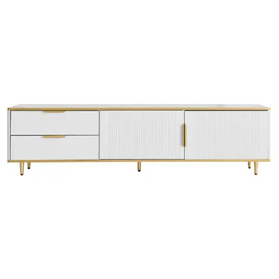 Mobilă TV joasă cu textură sculptată, mânere și picioare aurii, structură cu efect de marmură pentru living, 175x40x45 cm, albă