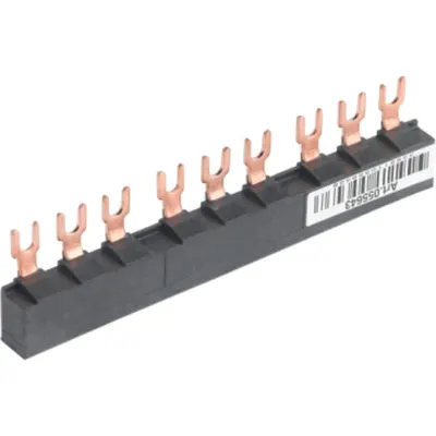 Linergy FT, bara colectoare tip pieptene, 63A, 3 derivari, pas 45 mm