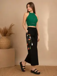 Pantaloni cu broderie negri