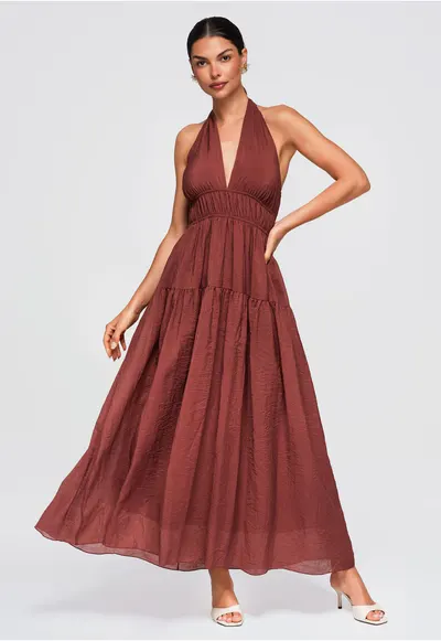 Rochie maxi eleganta cu decolteu in V si spate descoperit OW-DLR-E0001 - Maro