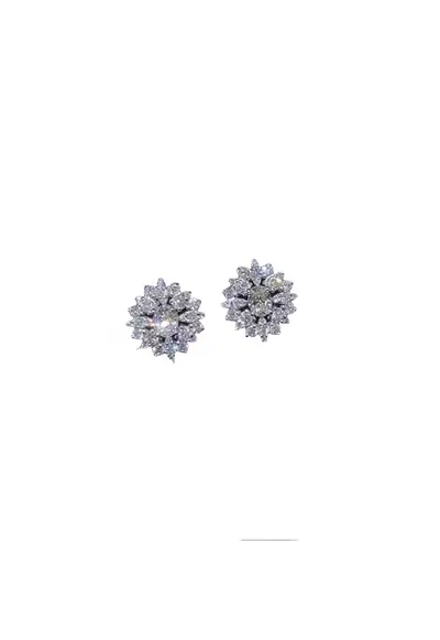 Cercei argintii - forma de floare - cu pietre din zirconiu - 1.4 cm - Naranja C13