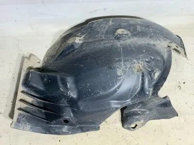 Carenaj roata stanga fata 638430004R Renault Megane 3 (2008-2012)