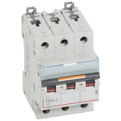 Disjunctor DX³ MA-3P-400V~-6,3A-25kA-magnetic simplu - 3M