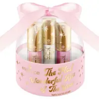 essence The Most Wonderful Kiss of The Year set cadou de Crăciun de buze