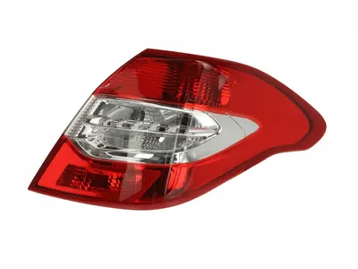 Stop tripla lampa spate dreapta ( exterior , Semnalizator alb, culoare sticla: rosu) CITROEN C4 HATCHBACK 2009-2015