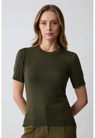 Pulover tricotat fin cu maneci scurte - Verde padure
