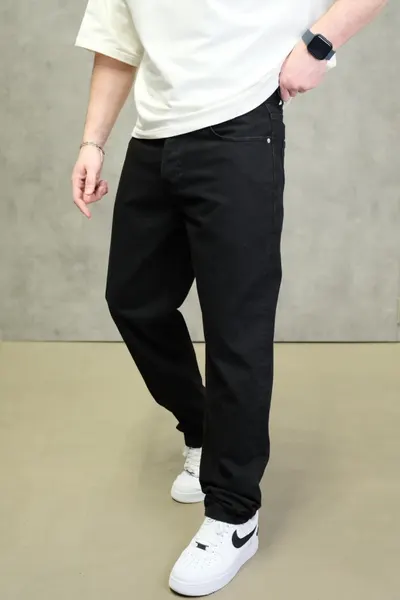 Blugi Relaxed Fit Black – Essential Clean Denim (mărime: 34)