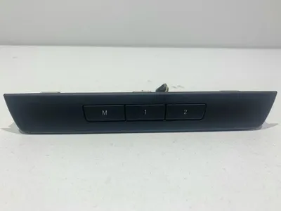 Buton memorie scaun stanga fata 9215753 BMW Seria 7 (2008-2015) [F01, F02]