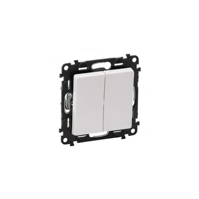 2 module changeover push-button Valena Life - 6 A 250 V~ - alb