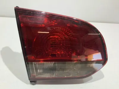 Stop stanga haion 5K0945093J Volkswagen Golf 6 (2008-2013)
