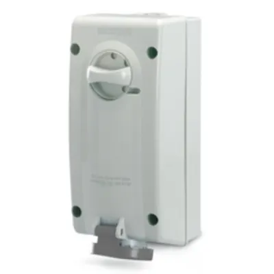 Priza interblocabilan16A 2P+E 3h >50-250V DC 106X240MM terminal cu surub Cu interblocaj mecanic