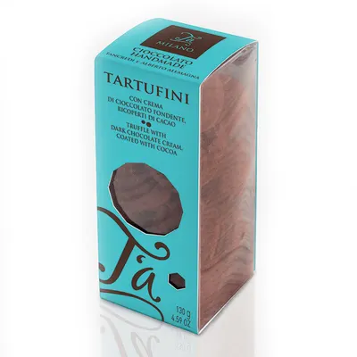 Tartufini cu ciocolata neagra, portocale, pudrate cu cacao
