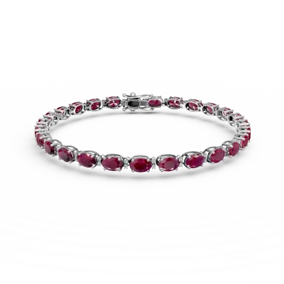 Bratara din aur alb cu rubine ovale de 8.34ct si diamante de 0.24ct