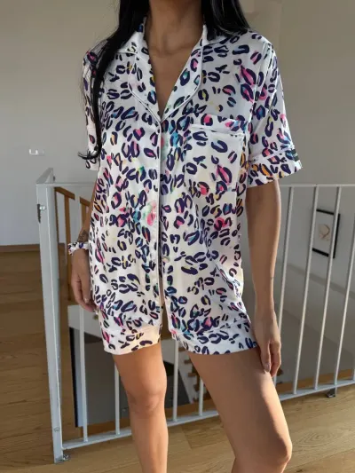 Set pijama dama din doua piese, cu nasturi – 2500089, Rainbow Leopard