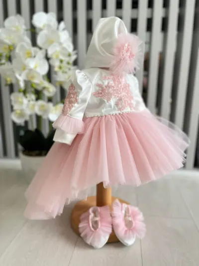 Rochita fetite cu tulle cu balerini si turban - roz