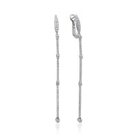 Cercei lungi din aur alb cu diamante de 0.52ct