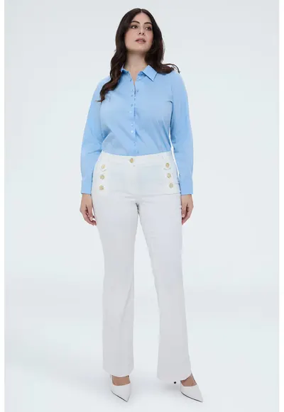 Blugi cu croiala bootcut si nasturi-bijuterie decorativi - Alb